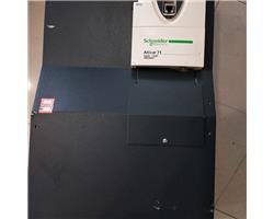 维修施耐德变频器ATV31H018M2A报过流 过热故障维修