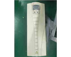 维修abb变频器ACS550  报2过温故障维修