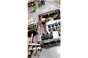 西门子变频器维修6SE6440-2UD33-7EB1
