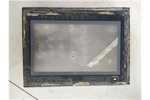 （欧姆龙触摸屏玻璃烂维修）