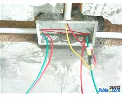 專業(yè)水電安裝、電路及水管龍頭潔具馬桶安裝維修