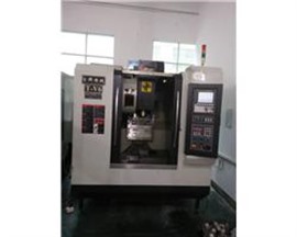 深圳各品牌加工中心不開(kāi)機(jī)，CNC開(kāi)機(jī)報(bào)警，電腦鑼無(wú)法通訊維修廠家