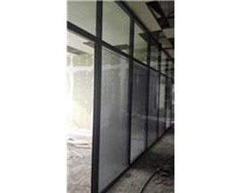 郑州玻璃隔断热卖促销，玻璃隔断安装。