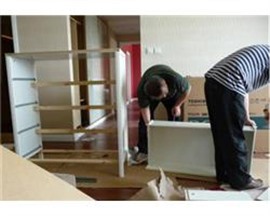 彭師傅家具維修 專業(yè)貼家具透明膜