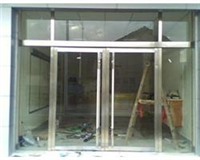 九江专业维修安装门窗、玻璃门、防盗 门吊门轨道、地弹簧