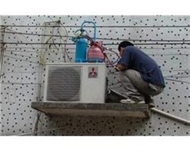 重庆南岸洋人街空调维修电话洋人街格力空调加氟