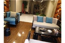 酒店客房沙發(fā)床頭翻新，南京別墅沙發(fā)翻新維修如何找