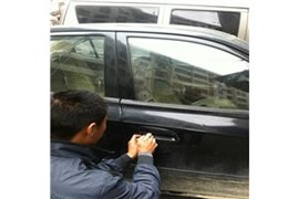 武昌開法拉利，奇瑞，奔馳汽車鎖，專配各種車鑰匙（全市連鎖）