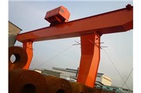 天津龙门吊维修 10吨偏挂轨道门式起重机 电动葫芦起重机