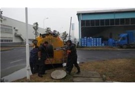 老閔行陰溝清理,污水管道窨井清洗,隔油池打撈  