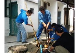 蘇州高新區(qū)科技城清理化糞池-抽糞（清理污水）