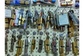武漢南湖東源晴天見開鎖東方萊茵急開鎖換鎖芯