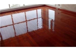 青岛木地板划痕修复 专业木地板补漆打蜡正规服务公司