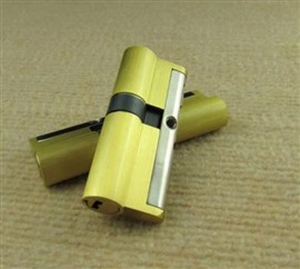 義烏誠信換鎖|防盜門鎖室內(nèi)門鎖卷簾門鎖