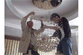 九江燈具通電跳閘維修電話，客廳燈房間燈風(fēng)扇燈安裝維修
