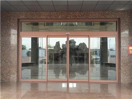 武漢硚口區(qū)維修電動門公司地址