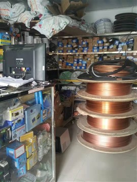 恒信家電維修配件批發(fā)  主要經(jīng)營家電配件：空調(diào)，洗衣機，熱水器，冰箱，太陽能，電視機，凈水器等。承接家電，機電，監(jiān)  控