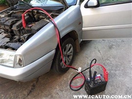 臨潼區(qū)汽車救援臨潼區(qū)汽車搭電公司24小時汽車救援汽車搭電
