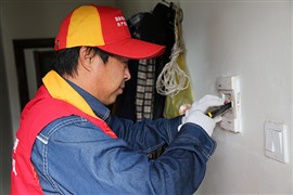 梁山專業(yè)上門(mén)維修電路、燈具、開(kāi)關(guān)跳閘 維修水管