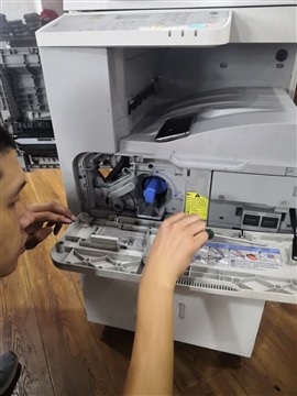 無錫佳能復印機維修打印不清晰上門更換粉盒