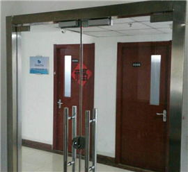 广州萝岗区玻璃门门禁安装（免费咨询）玻璃门电子锁安装维修