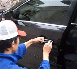 義烏廿三里開汽車鎖防盜門配汽車鑰匙打不開不收費(fèi)