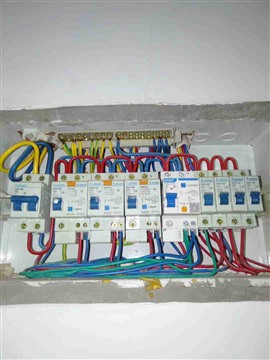 西安電路維修，燈具安裝維修，跳閘，短路，水管漏水維修