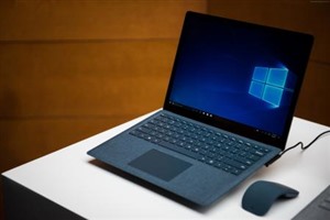 上海浦东微软笔记本的主板坏了，从哪里找原因？