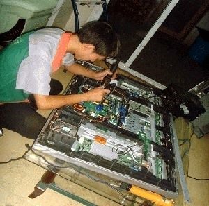 維修-濮陽(yáng)創(chuàng)維電視服務(wù)地址電話查詢