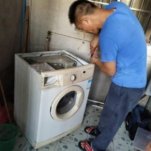 上海三洋滚筒洗衣机维修（统一客服热线）24小时服务电话