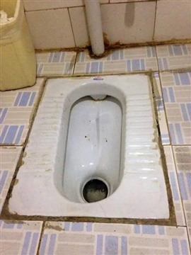 長(zhǎng)沙更換坐便器改蹲便器安裝衛(wèi)浴淋浴房馬桶拆舊換廁盆業(yè)水管