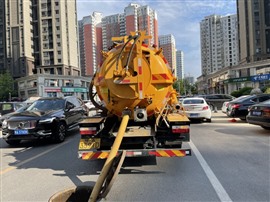 鄭州下水道疏通車管道疏通車專業(yè)疏通清理下水管道