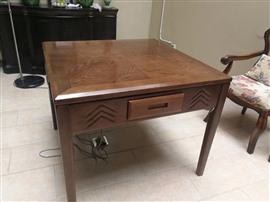 重慶巴國城賣麻將機(jī)的服務(wù)電話