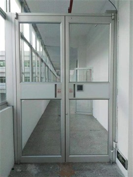 臨沂維修玻璃門 臨沂維修推拉門 臨沂維修肯德基門