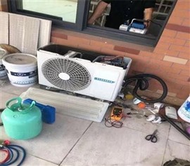 桂林七星区空调维修公司七星区空调加氟七星区空调拆装清洗回收