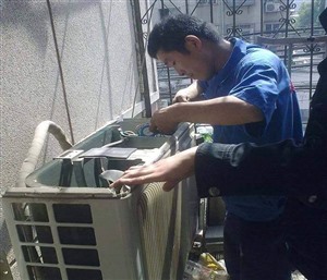 漳州市康佳（Kmini）空調(diào)就近上門維修電話，空調(diào)不停機維修
