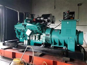 萊蕪市發(fā)電機(jī)出租 大型柴油發(fā)電機(jī)租賃