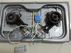   鄭州老板燃?xì)庠罘?wù)中心(各區(qū)上門維修）咨詢電話