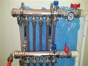  迎泽暖气管漏水维修处理 暖气管漏水维修处理/换分水器