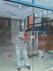 杭州地弹簧更换维修无框玻璃门及玻璃隔断夹子拉手