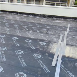 上海松江区屋顶防水补漏，屋面渗水漏水维修，5-10年质保服务有保障
