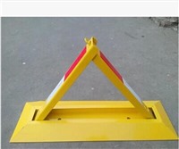 济南安装三角车位锁公司 （智能地锁）坚持不懈的努力
