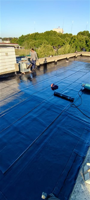 杭州市屋顶防水补漏，屋面渗水漏水维修，5-10年质保服务有保障