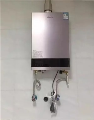 漳州市華帝燃?xì)鉄崴鞴收仙祥T維修電話，龍海市報修服務(wù)熱線