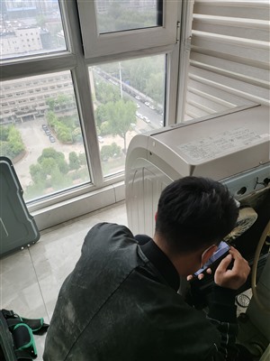 開封春蘭空調(diào)維修，加氟，清洗，移機(jī)