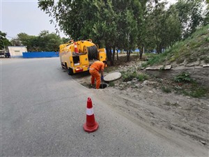 北京门头沟环卫专业抽化粪池抽隔油池，抽污水抽污泥
