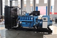 萊蕪市發(fā)電機(jī)600kw千瓦出租 應(yīng)急電源車租賃
