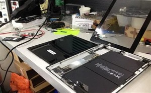青岛苹果笔记本电脑pro黑屏开机键按下去没反应维修 