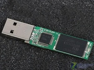 青岛金士顿U盘插电脑提示将磁盘插入驱动器数据恢复