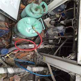 上海黄浦区空调移机怎么收费?附近空调安装拆装加氟多少钱?